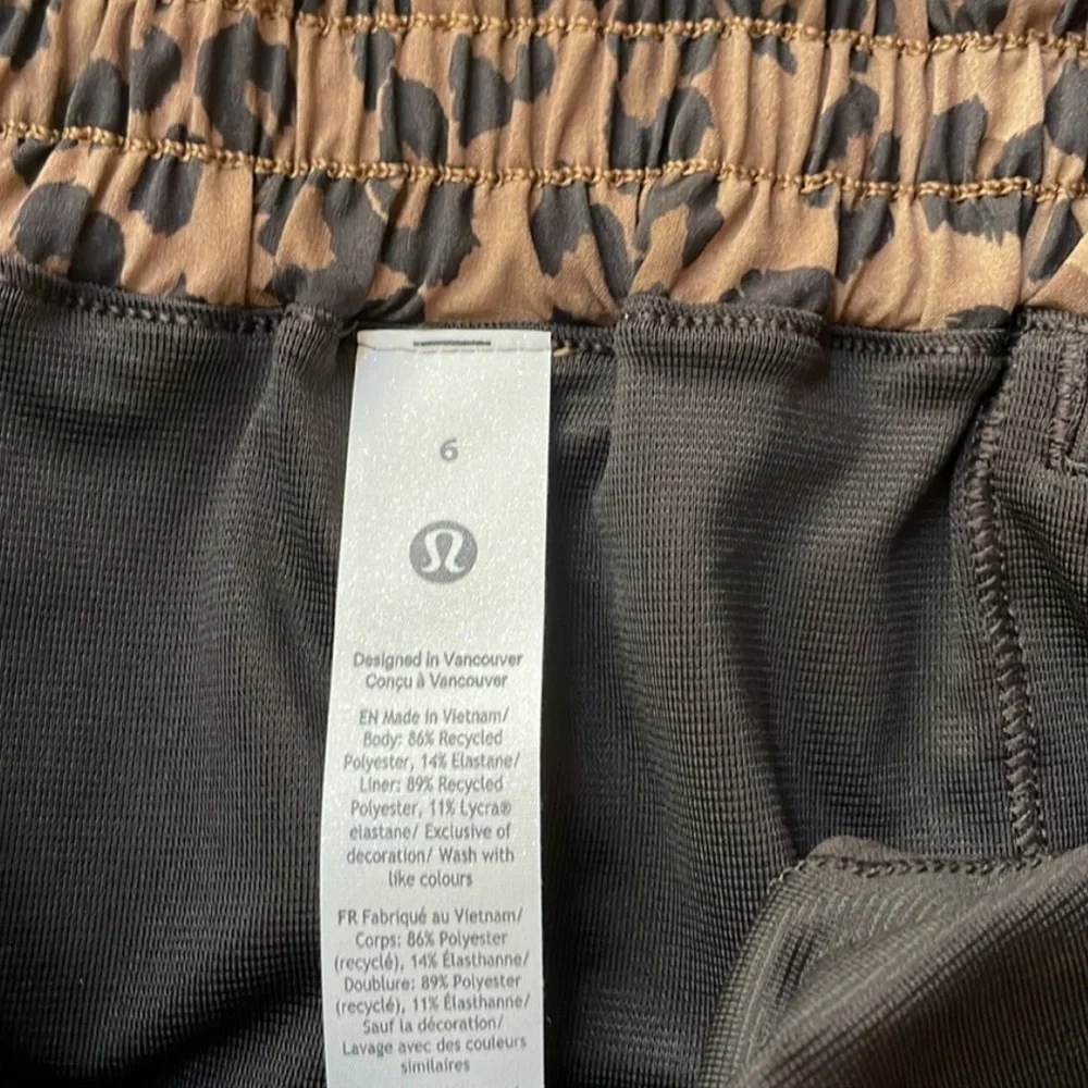 Lululemon Leopard Print Hotty Hot Shorts 2.5” - Picture 4 of 8